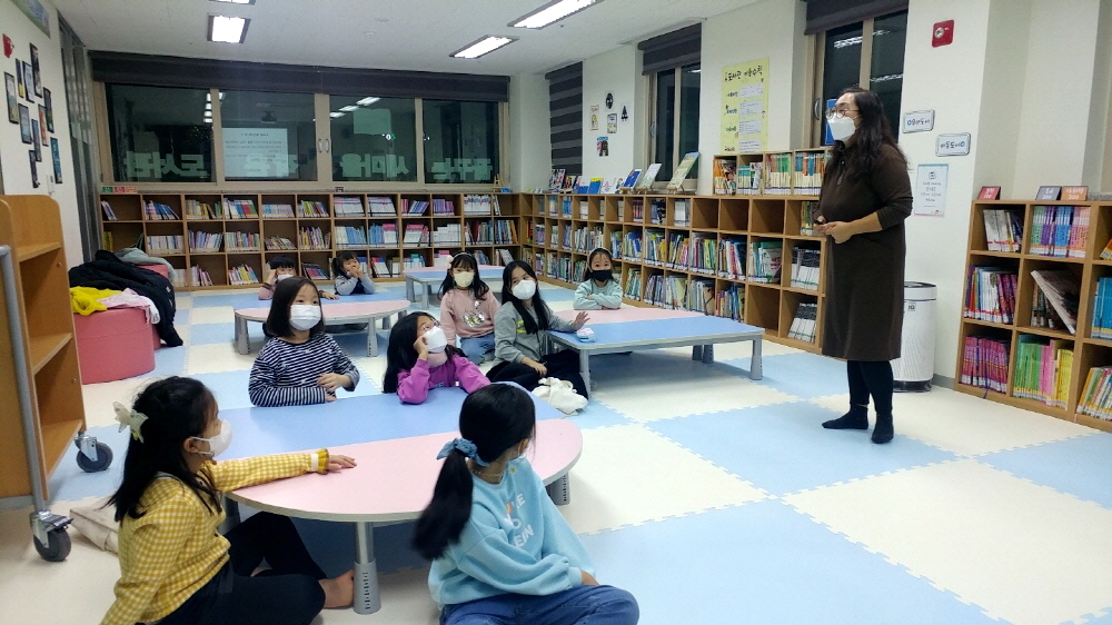 2521585a7072771692c91742657a92302945ac75