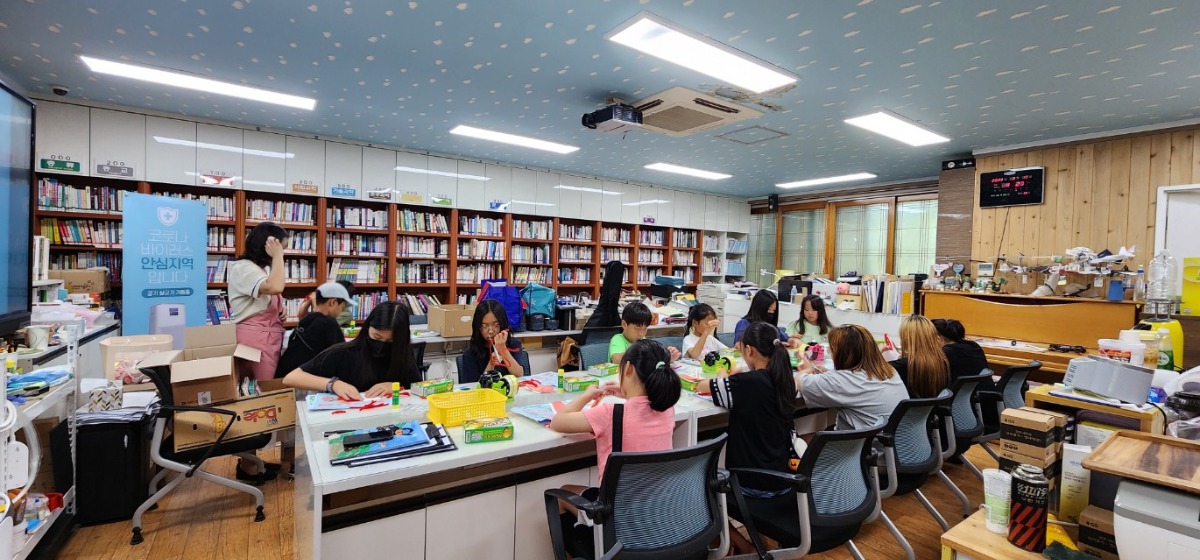 BandPhoto_2023_09_04_20_08_19_4