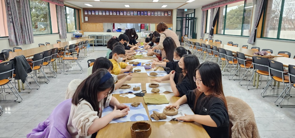 BandPhoto_2023_09_04_20_44_20_3