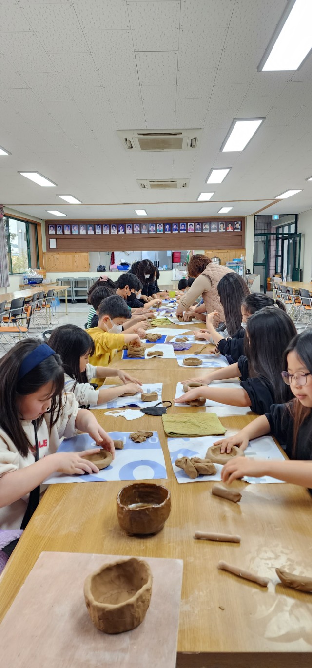 BandPhoto_2023_09_04_20_44_20_2